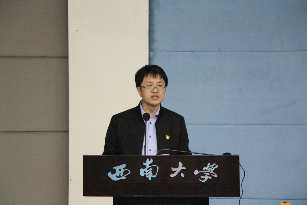 赵书记近景.png